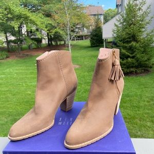 Brand new, Stuart Weitzman beige suede booties with tasseled zipper. Womens 10 M
